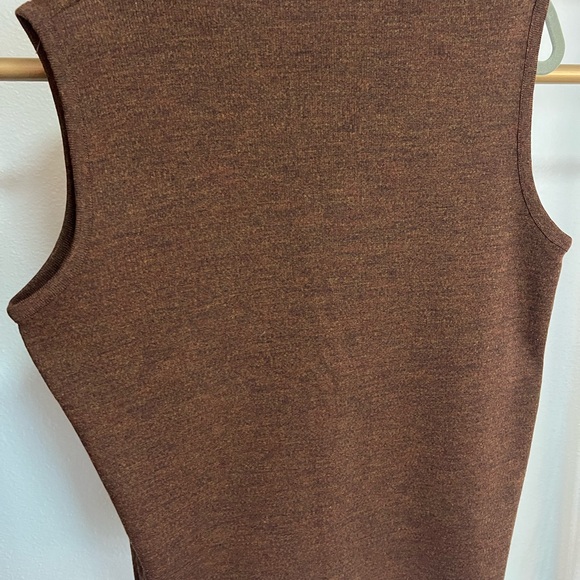 Vintage Brown 100% Wool Sweater Vest by Loomknit - Picture 9 of 10